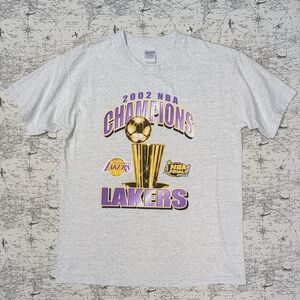Vintage 2002 Lakers NBA Champions Grey  Gildan Heavyweight Tee Unisex Size Large
